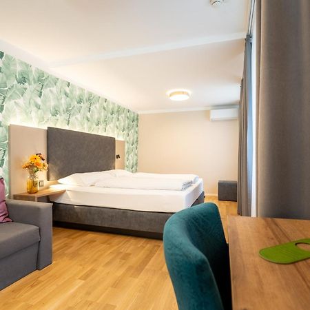 Das Jedermann Boutiquehotel Mit Stadtgarten Salzburg Kültér fotó