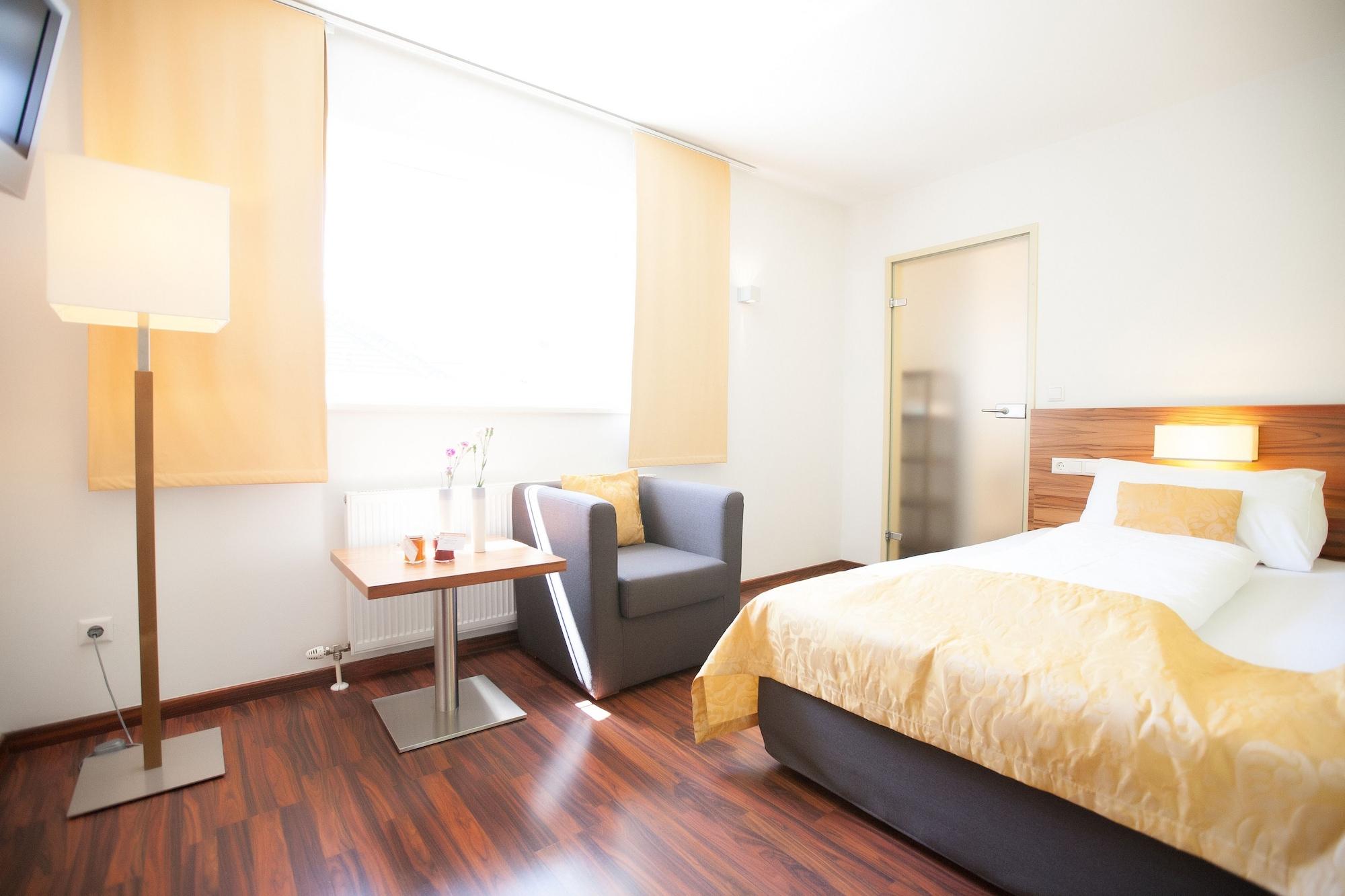 Das Jedermann Boutiquehotel Mit Stadtgarten Salzburg Kültér fotó