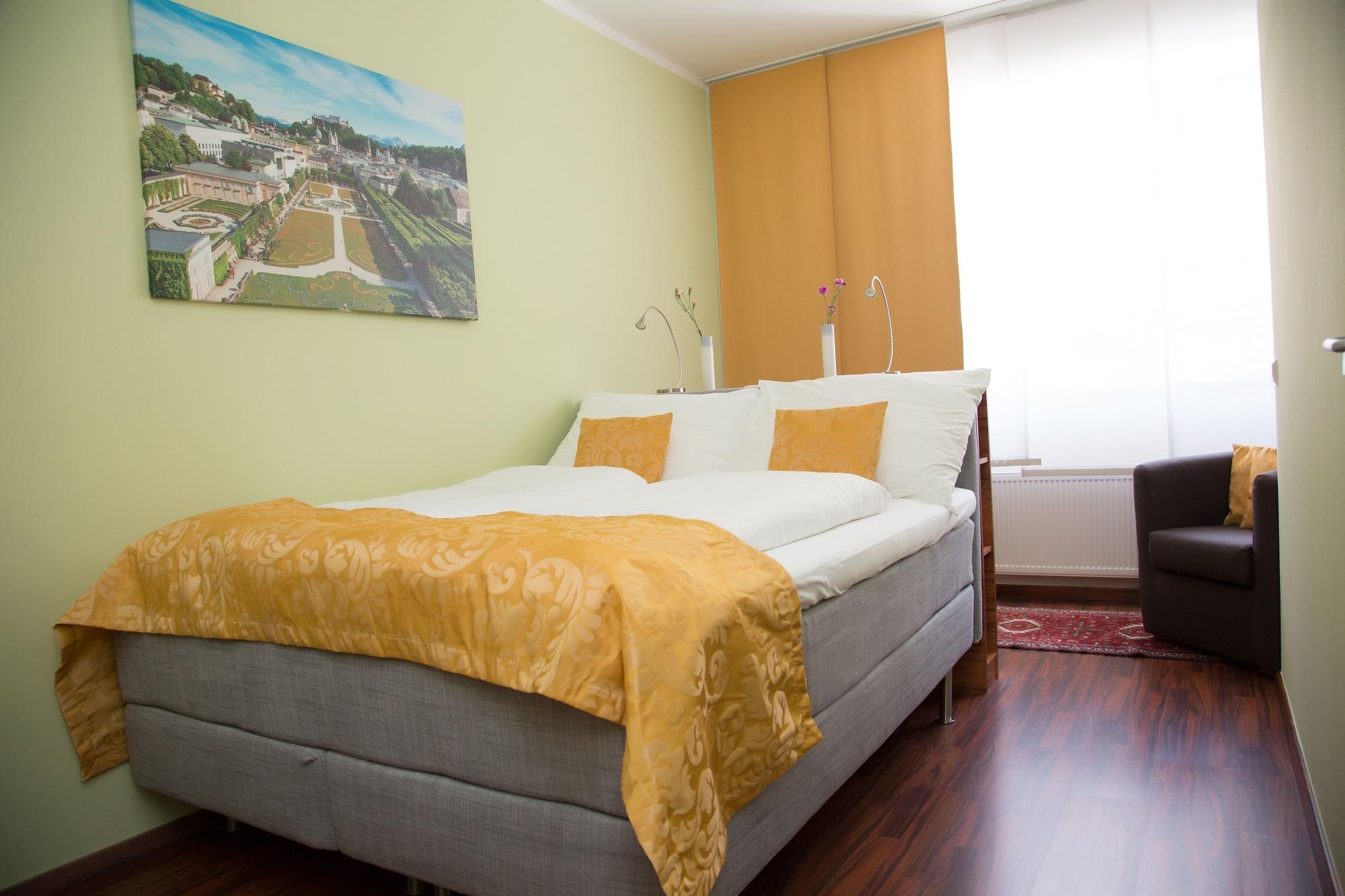 Das Jedermann Boutiquehotel Mit Stadtgarten Salzburg Kültér fotó