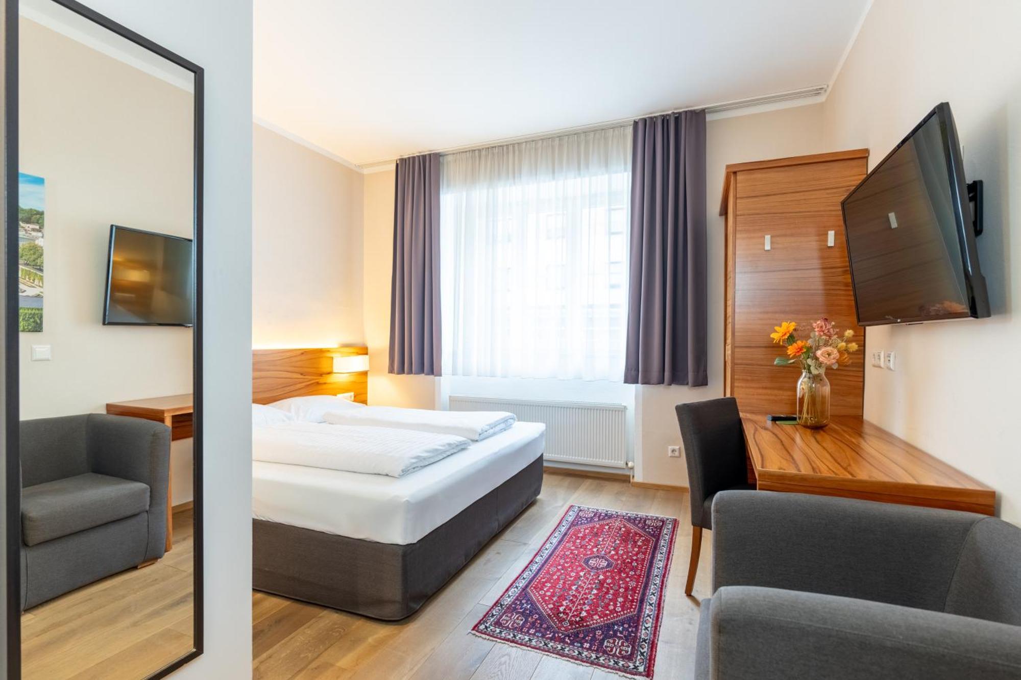 Das Jedermann Boutiquehotel Mit Stadtgarten Salzburg Kültér fotó
